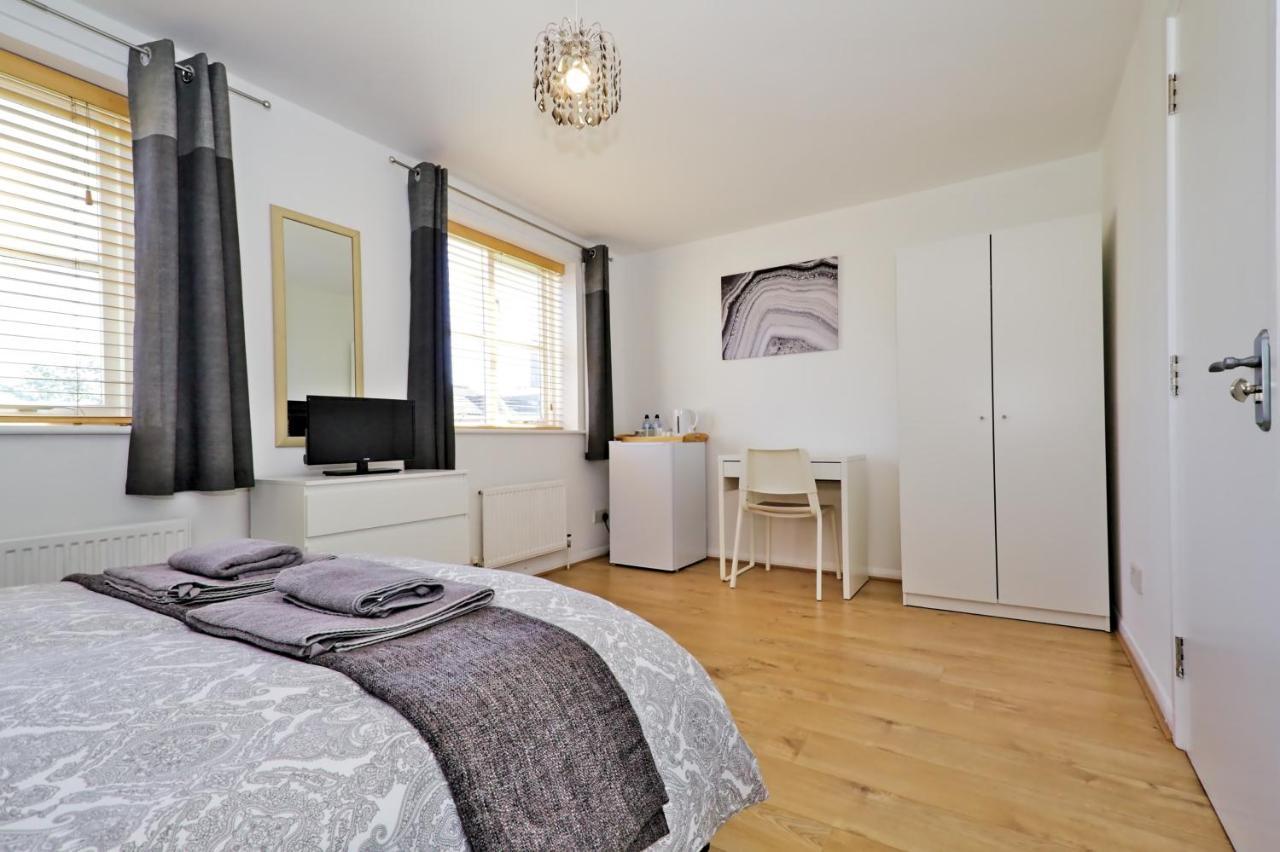 Harlinger Lodge Annexe Londra Exterior foto